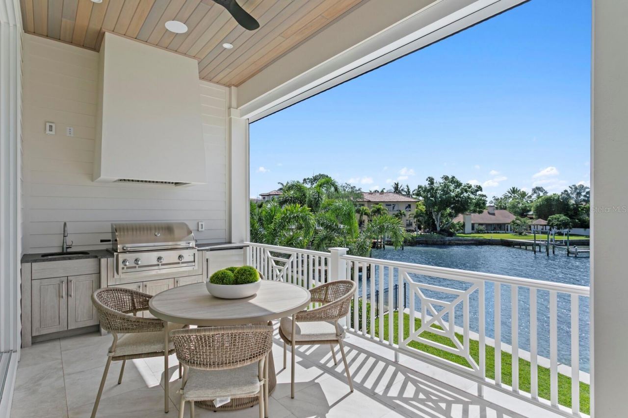 16 Sandpiper Road, Tampa, FL 33609 Photo