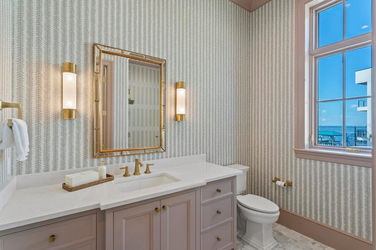 16 Sandpiper Road, Tampa, FL 33609 Photo