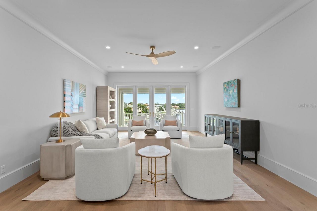 16 Sandpiper Road, Tampa, FL 33609 Photo