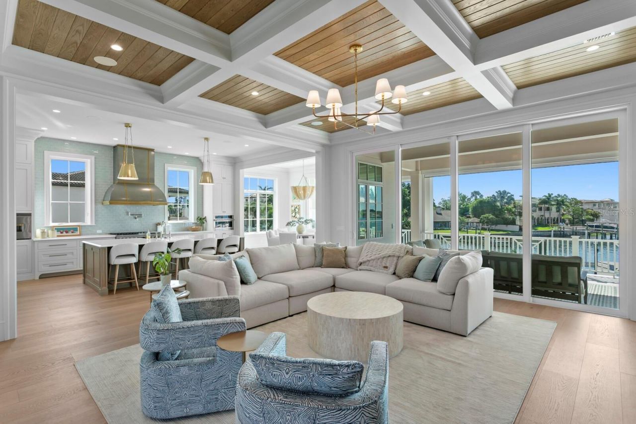16 Sandpiper Road, Tampa, FL 33609 Photo