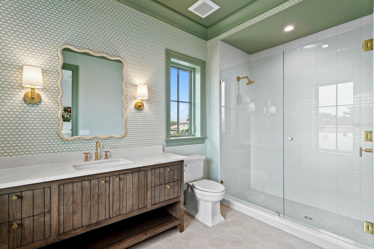 16 Sandpiper Road, Tampa, FL 33609 Photo