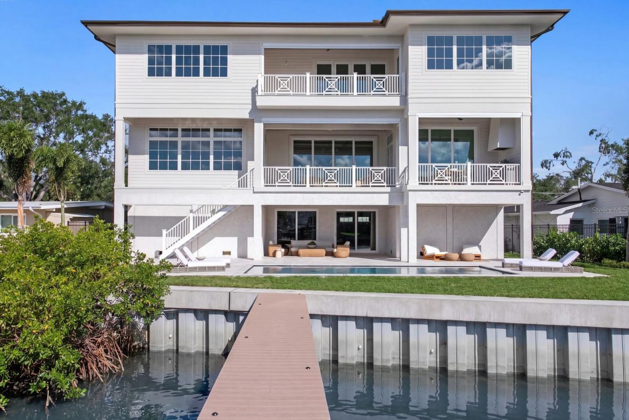 16 Sandpiper Road, Tampa, FL 33609 Photo