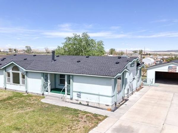 141 S 100 E, Emery, UT 84522