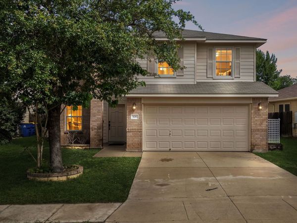 328 Wagon Wheel Way, Cibolo, TX 78108