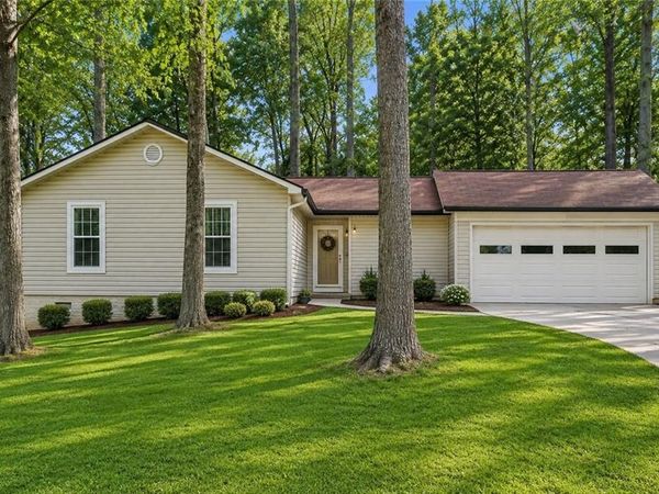 1528 Corbin Place SW, Marietta, GA 30008