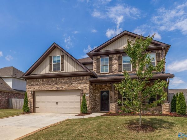 104 Ivy Vine Drive, Toney, AL 35773