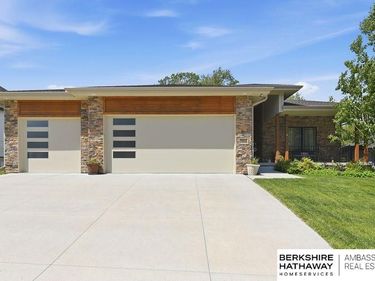 7802 N 166th Street , Bennington, NE 68007