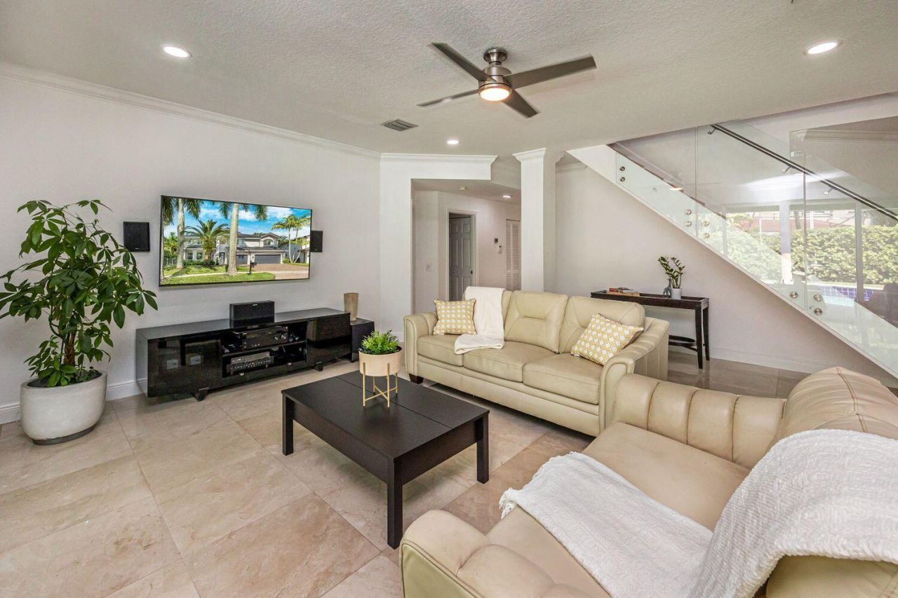 1879 Hidden Trail Lane, Weston, FL 33327 Photo