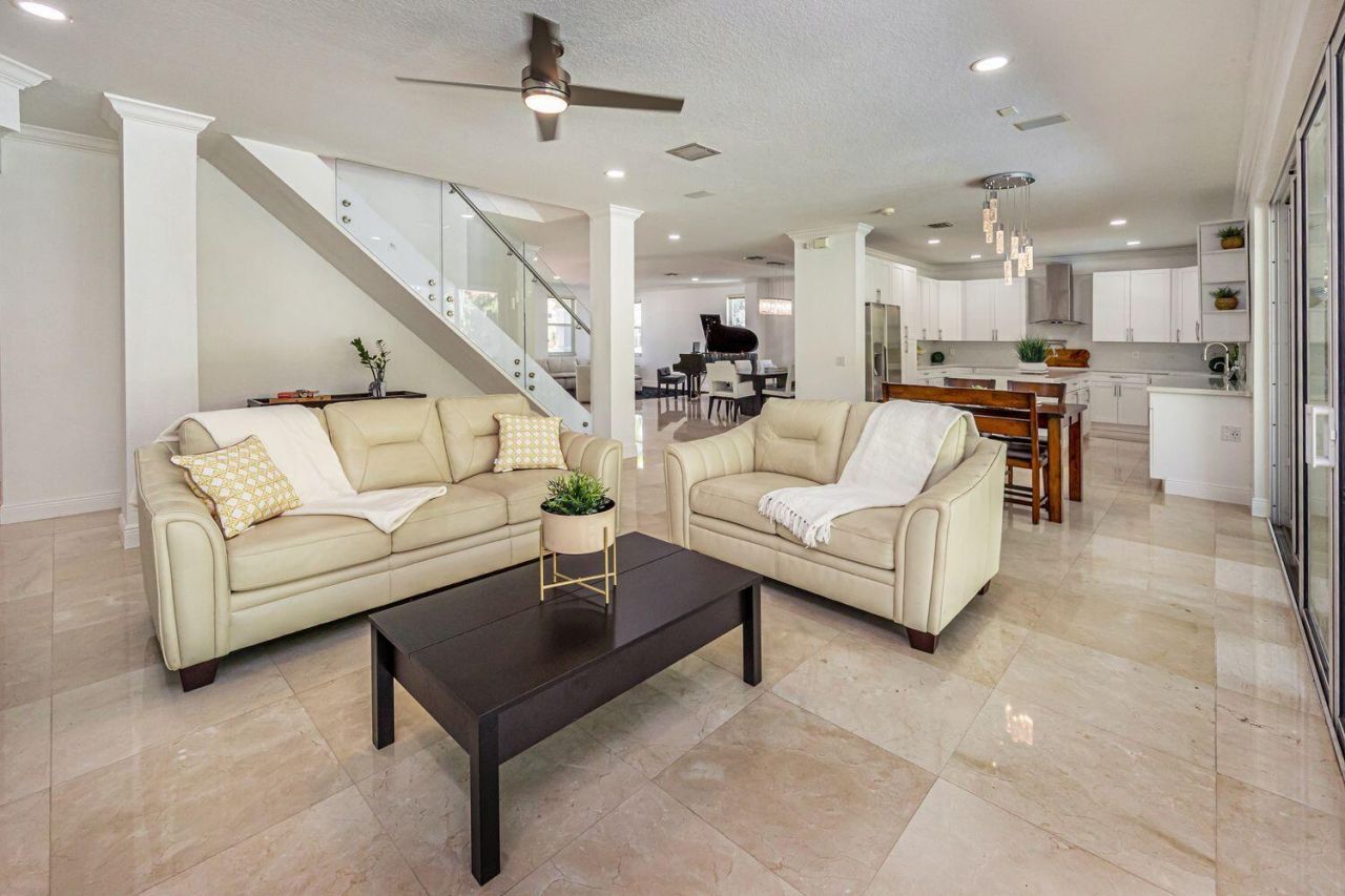 1879 Hidden Trail Lane, Weston, FL 33327 Photo