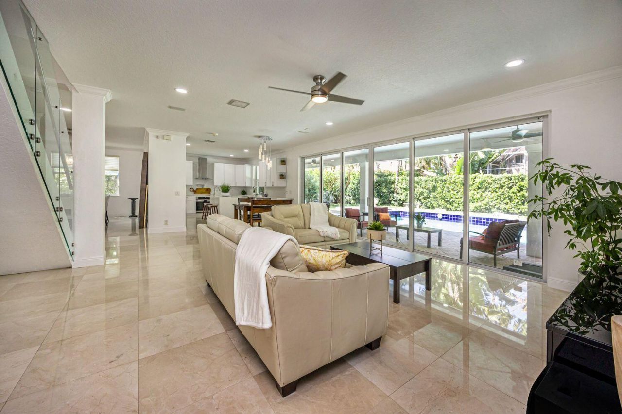 1879 Hidden Trail Lane, Weston, FL 33327 Photo
