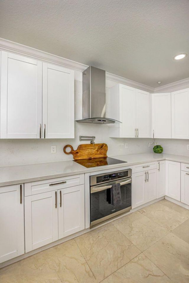 1879 Hidden Trail Lane, Weston, FL 33327 Photo
