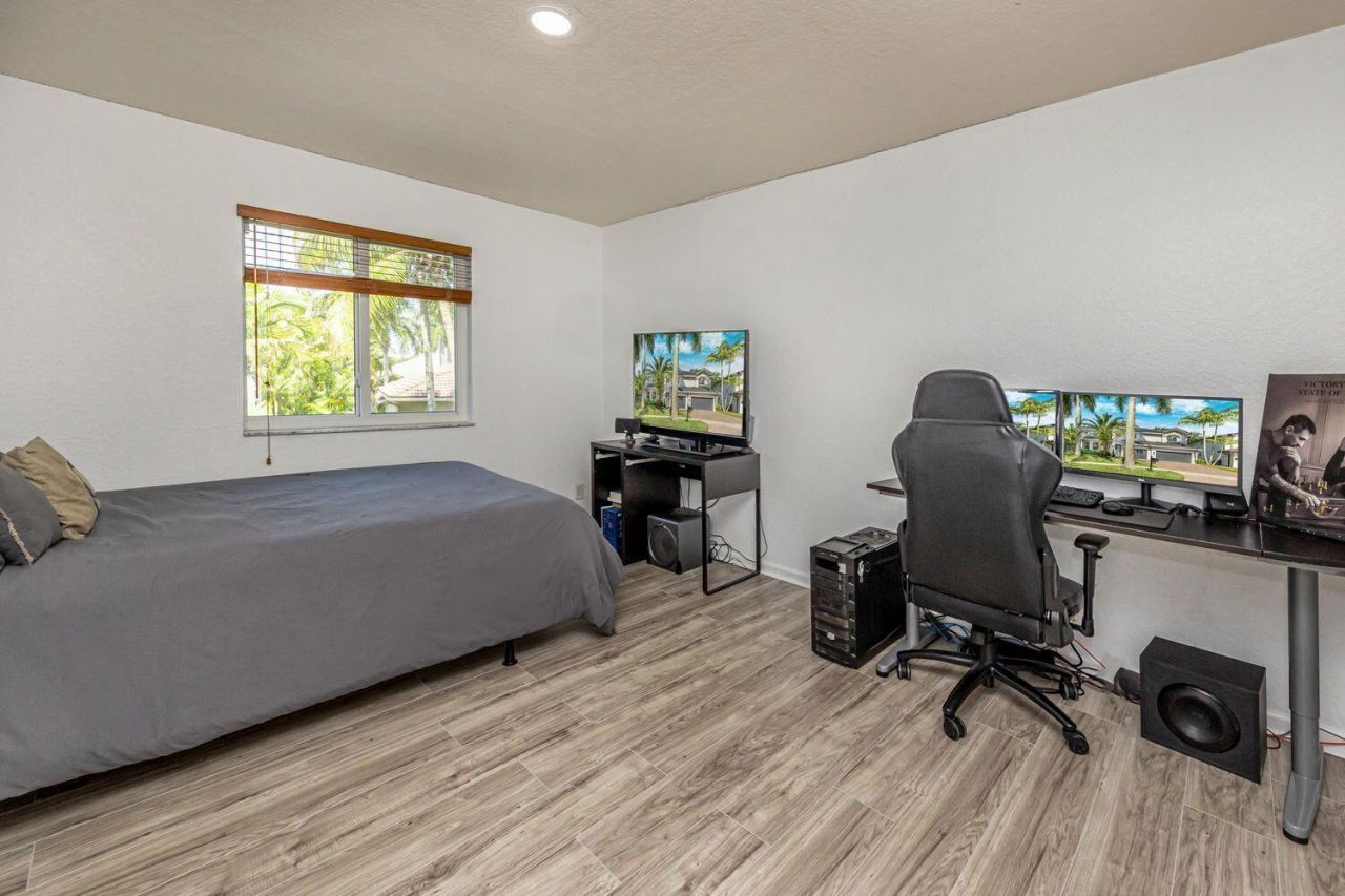 1879 Hidden Trail Lane, Weston, FL 33327 Photo