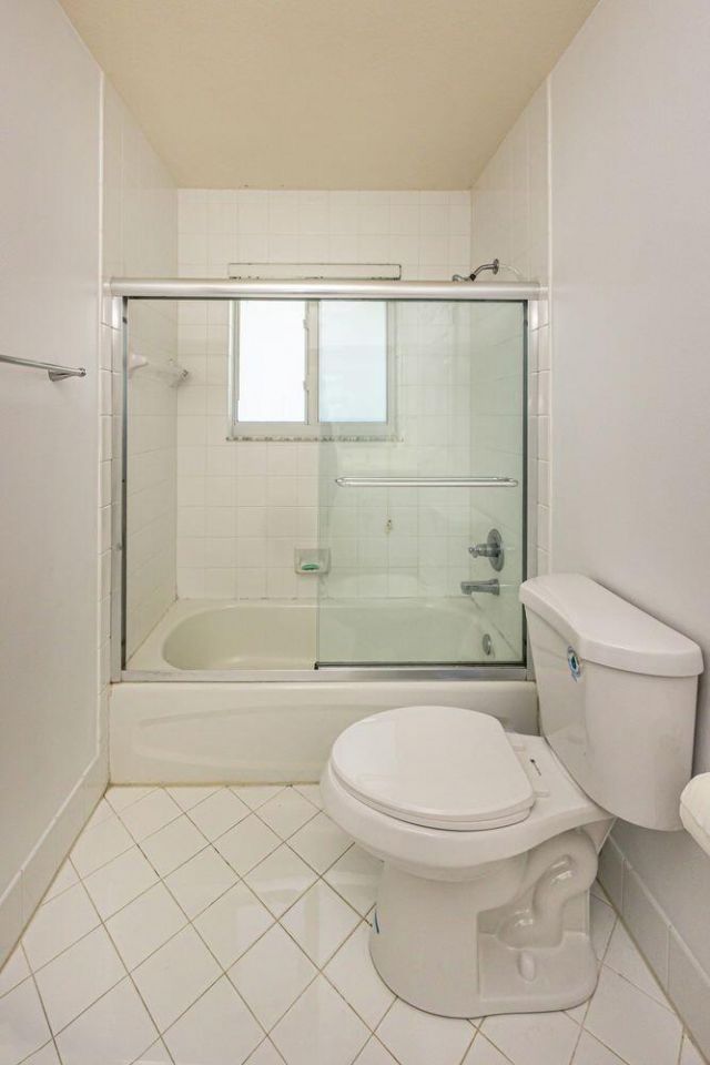 1879 Hidden Trail Lane, Weston, FL 33327 Photo