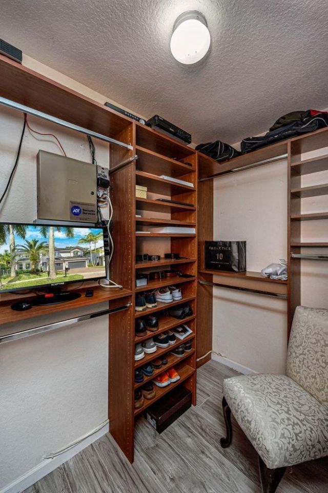 1879 Hidden Trail Lane, Weston, FL 33327 Photo