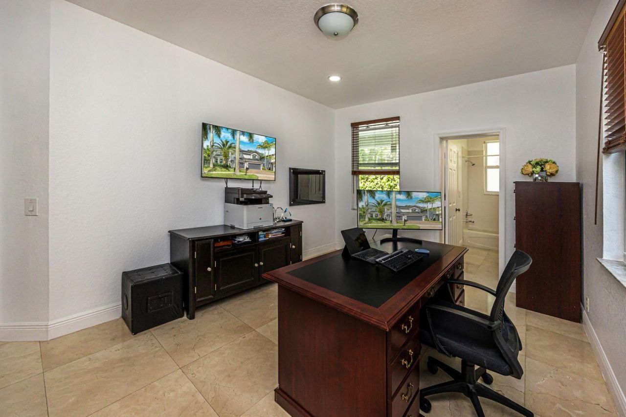 1879 Hidden Trail Lane, Weston, FL 33327 Photo
