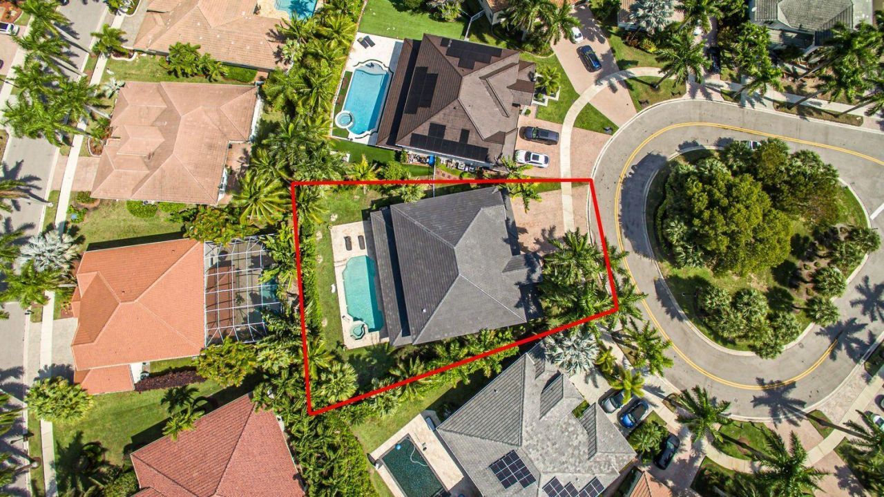 1879 Hidden Trail Lane, Weston, FL 33327 Photo