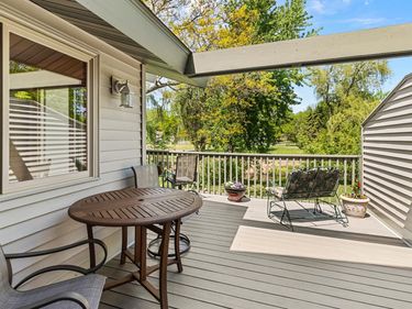 9731 Dorset Lane, Eden Prairie, MN 55347