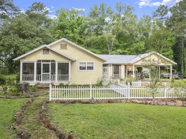 33481 Weiss Rd, Walker, LA 70785