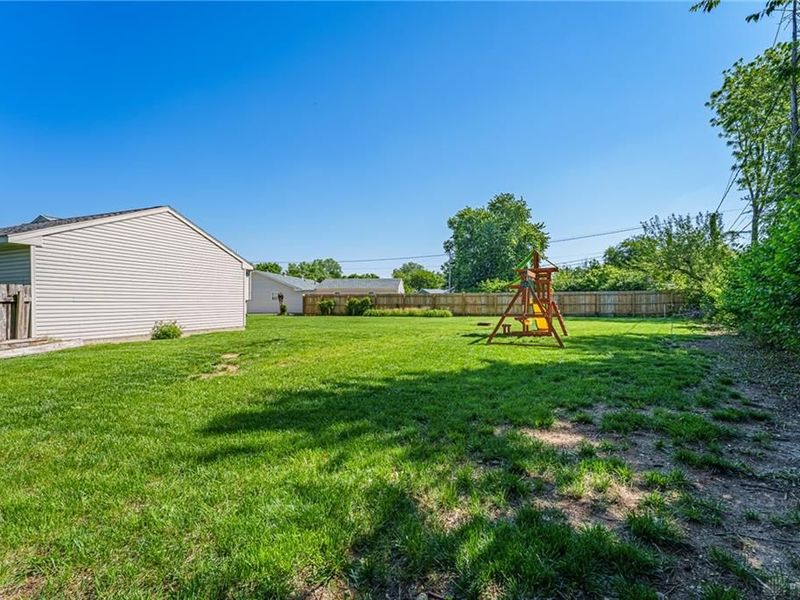 963 Weinland Drive, Park Layne, OH 45344 Photo 13