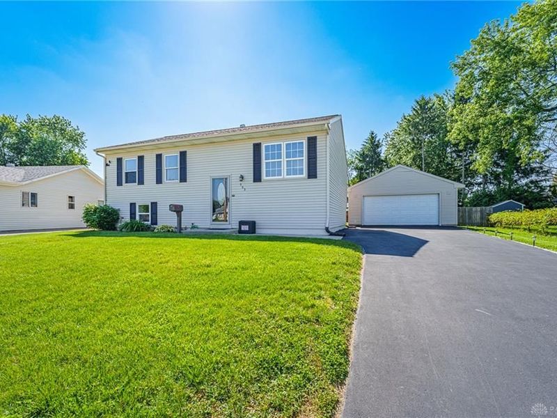 963 Weinland Drive, Park Layne, OH 45344 Photo 3
