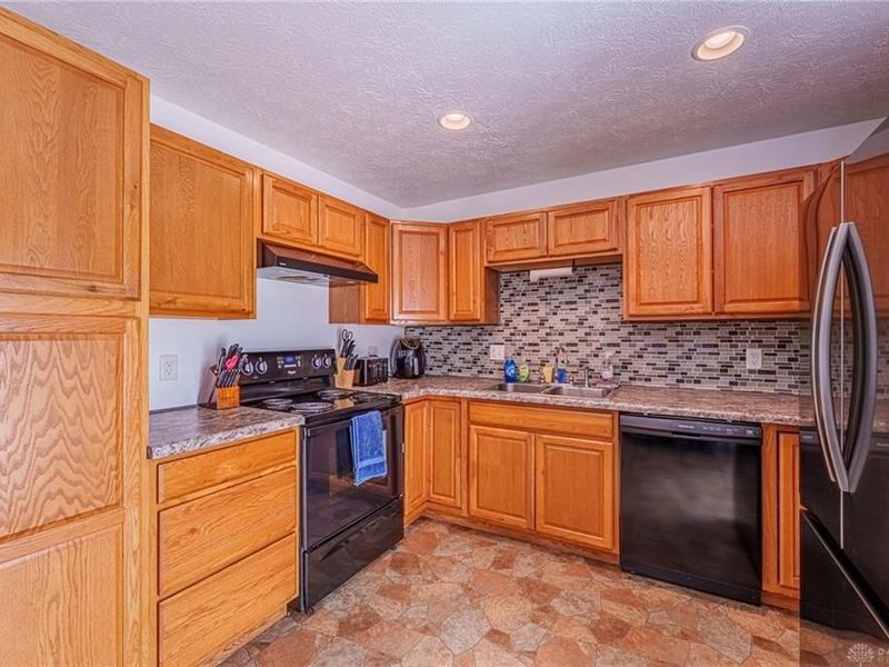 963 Weinland Drive, Park Layne, OH 45344 Photo 36