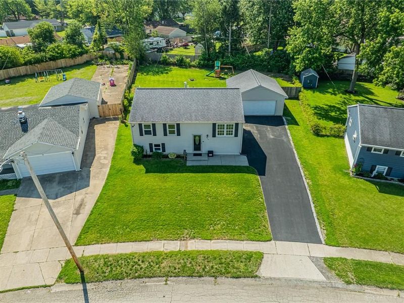 963 Weinland Drive, Park Layne, OH 45344 Photo 5