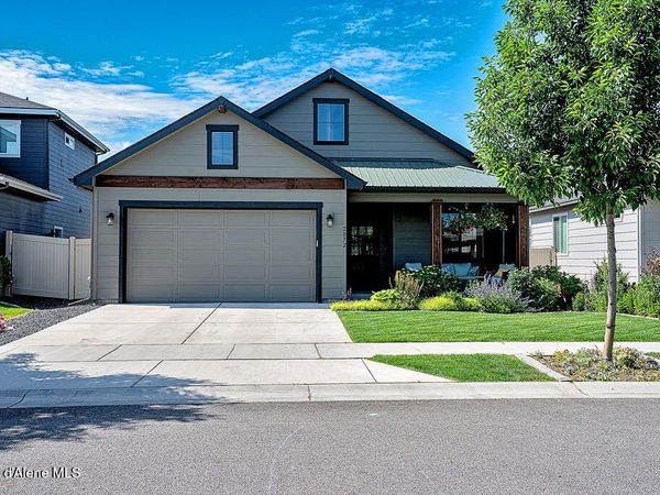 2052 W Bernard DR , Coeur d'Alene, ID 83815