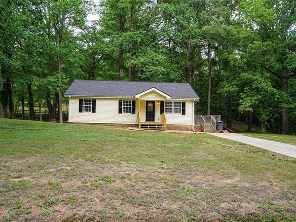 11 Mountainside Drive E , Dawsonville, GA 30534