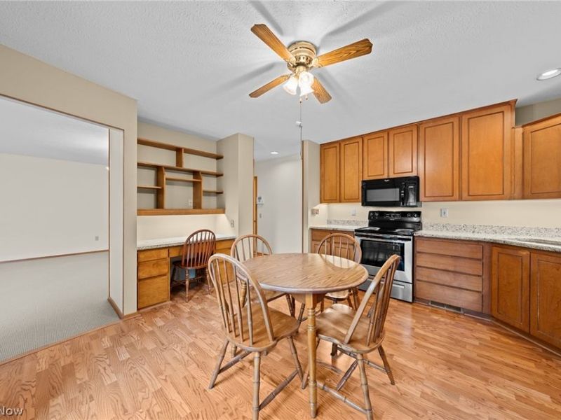 12747 Olympus Way, Strongsville, OH 44149 Photo 14