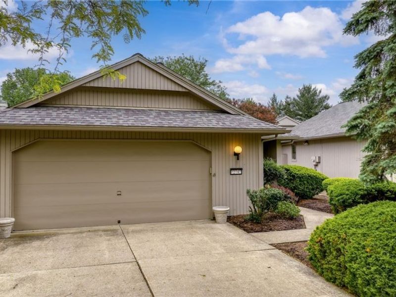12747 Olympus Way, Strongsville, OH 44149 Photo 49