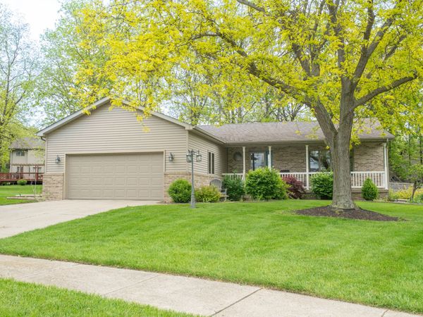 7019 Forest Ridge Drive , Schererville, IN 46375