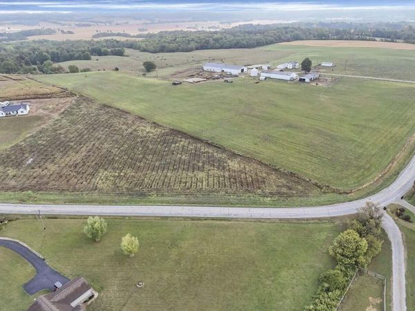 6532 Julian Road SW, Amanda, OH 43102