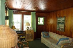 1421 Havens Dr. photo 4