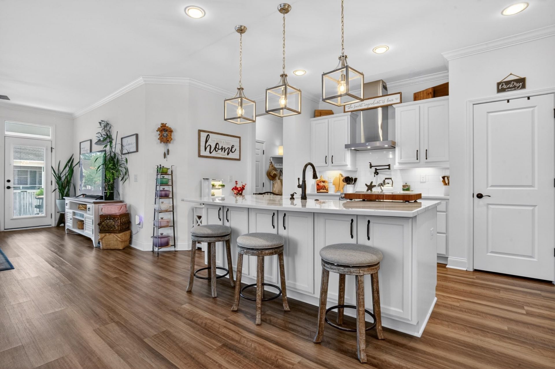 2084 Silver Island Way Photo 13