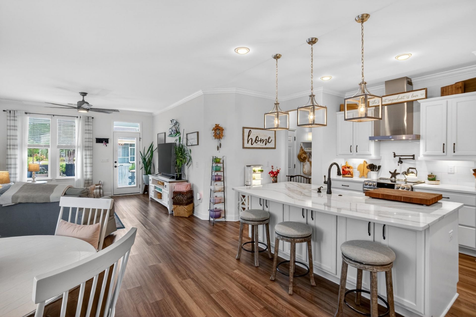 2084 Silver Island Way Photo 14
