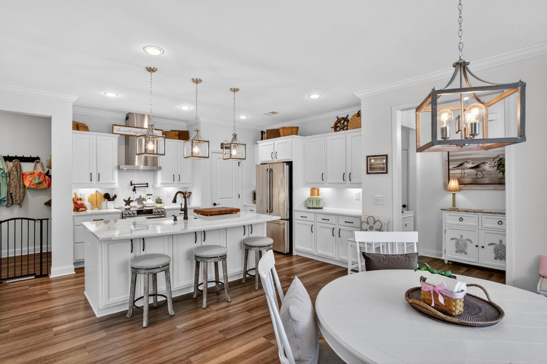 2084 Silver Island Way Photo 9
