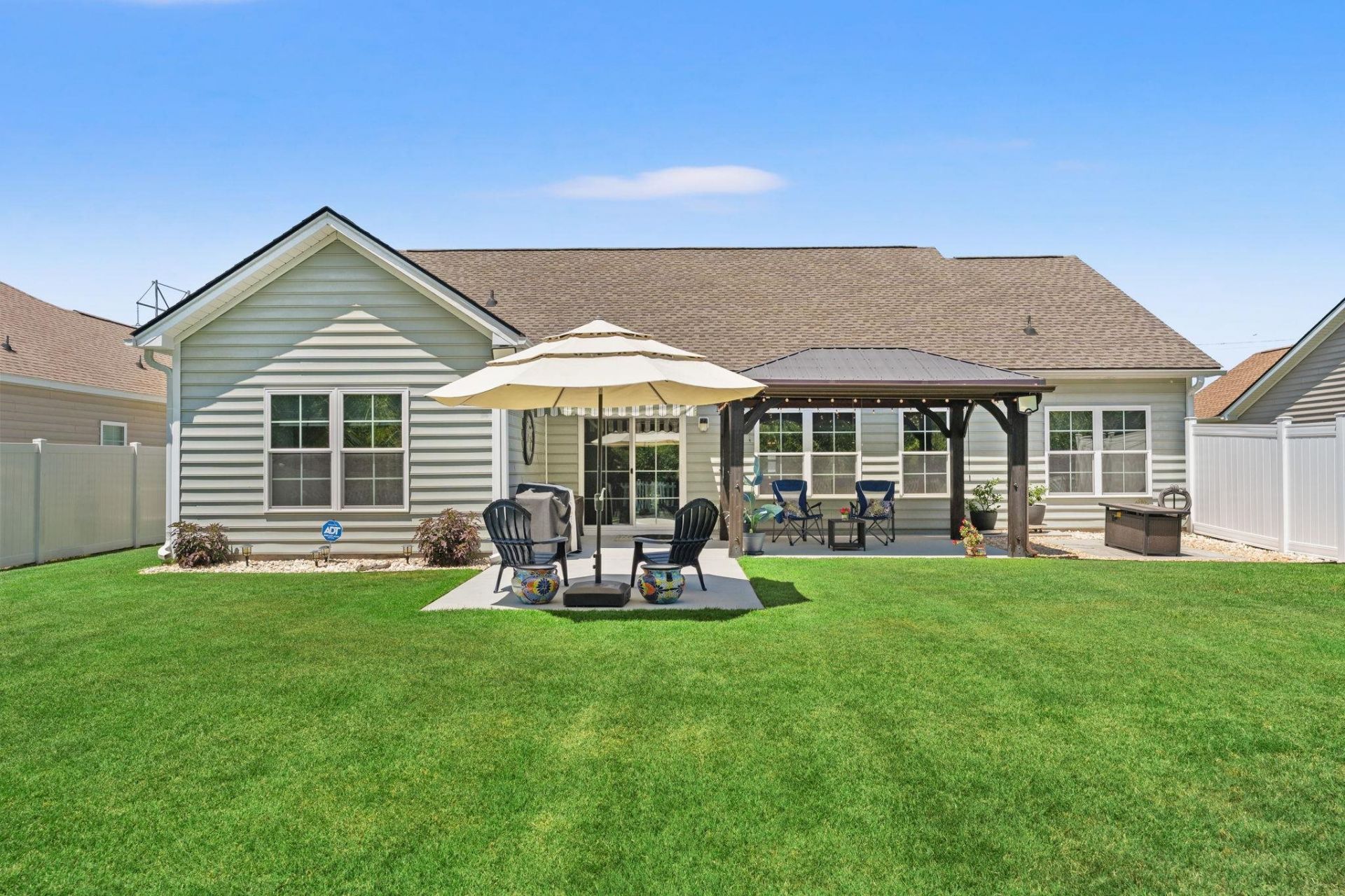 249 Maple Oak Dr.  Photo 32