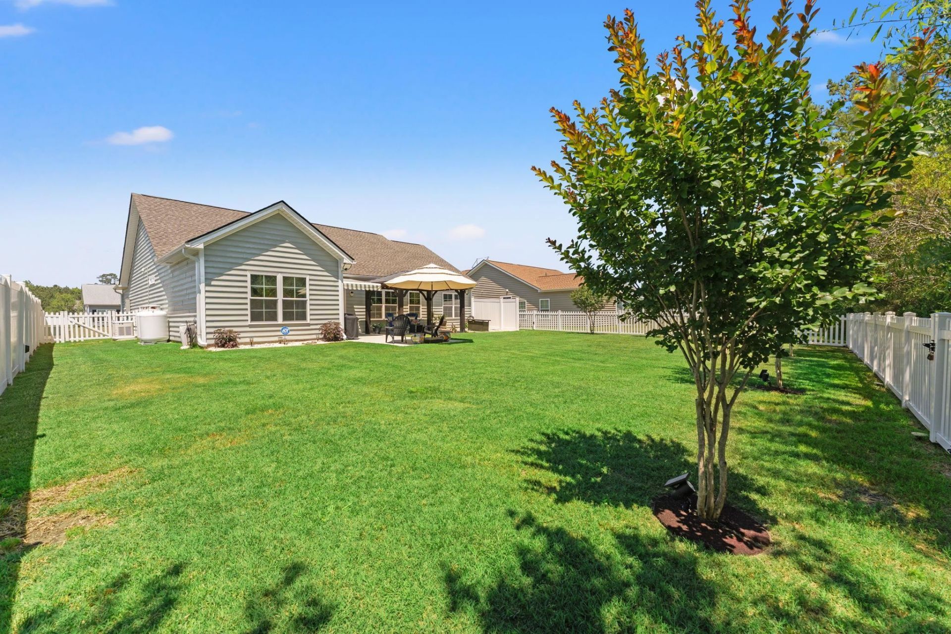 249 Maple Oak Dr.  Photo 33