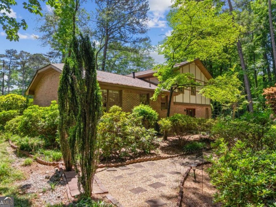 Property Image 32