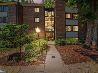 1417 NORTHGATE SQUARE , Unit 1A, RESTON, VA 20190