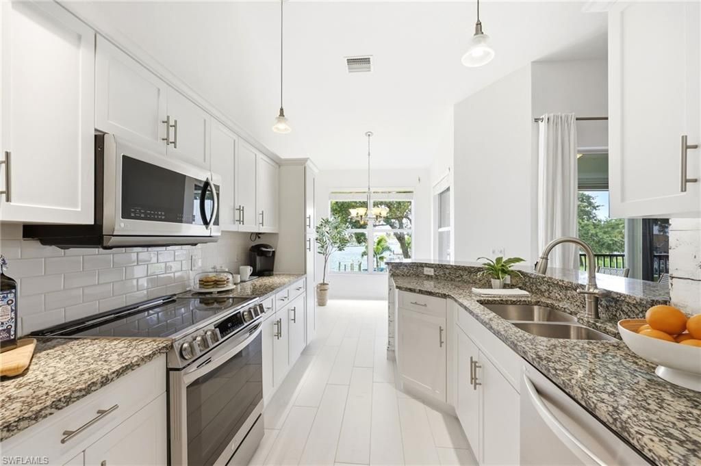 275 Cays Dr, Unit 2208, Naples, FL 34114 Photo