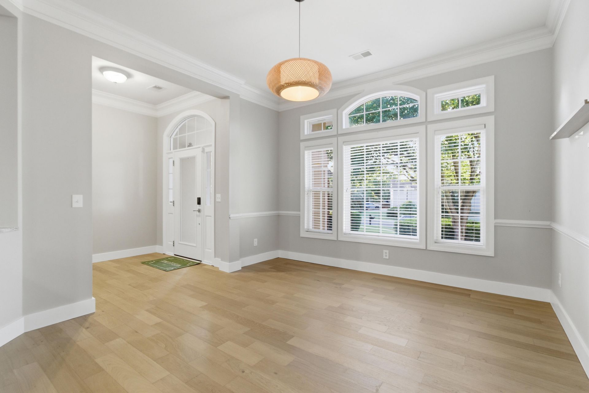 2206 Magnolia Meadows Drive Photo 9