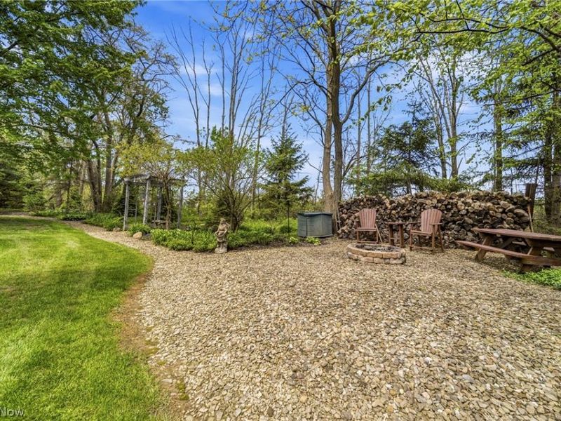 735 Fairway Street, Jefferson, OH 44047 Photo 20
