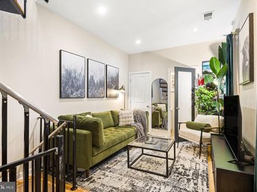 411 S CARLISLE STREET, Unit 4, PHILADELPHIA, PA 19146