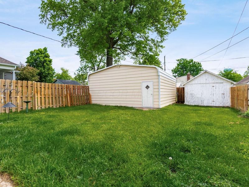 208 N Fremont Street, Baltimore, OH 43105 Photo 28