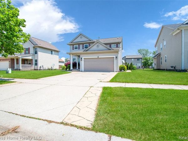 25244 INDEPENDENCE Trail , New Haven Vlg, MI 48089