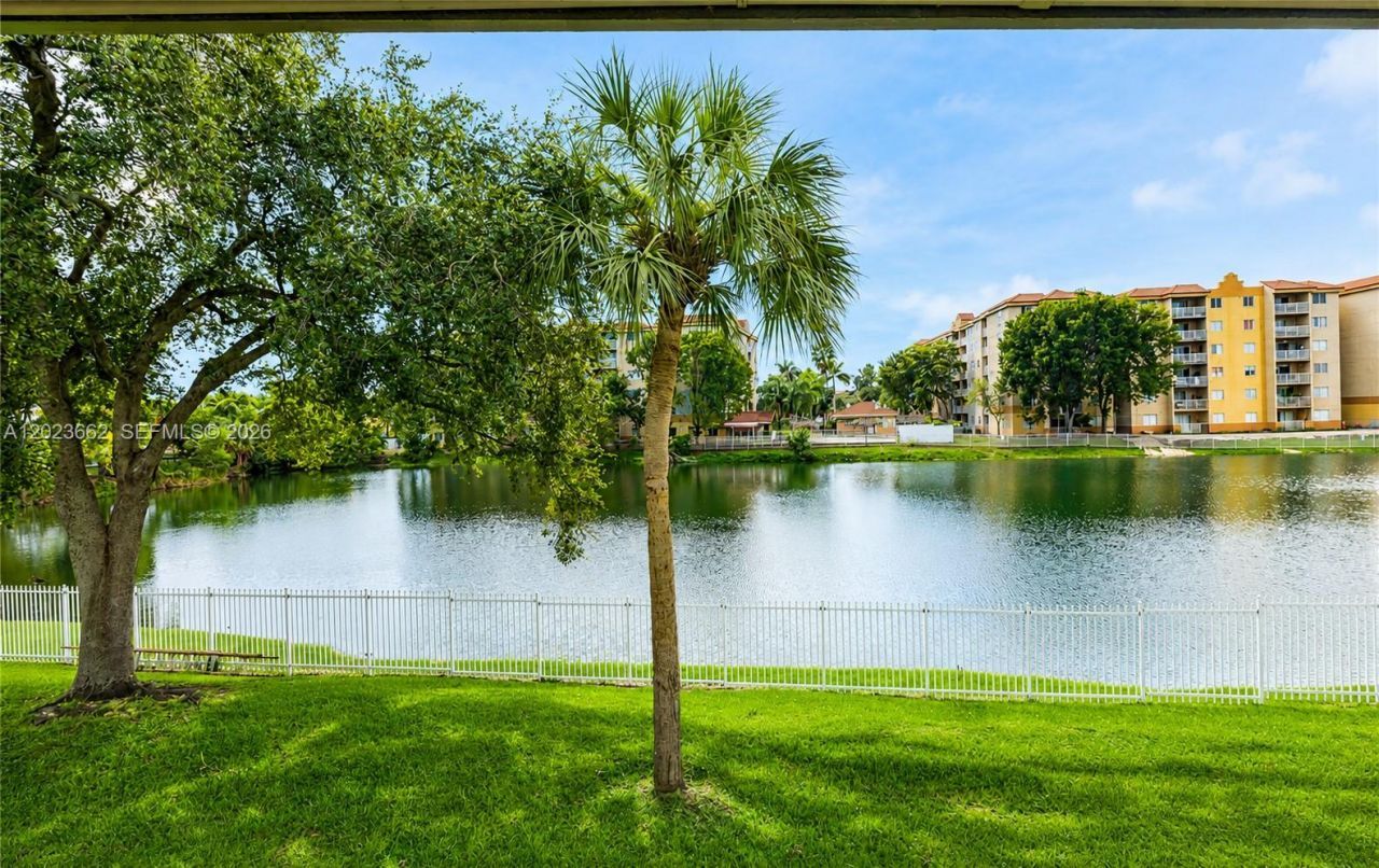 7668 SW 152nd Ave, Unit 2-206, Miami, FL 33193 Photo