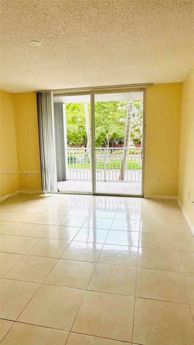 631 SW 111th Ln , Unit 205, Pembroke Pines, FL 33025 Photo