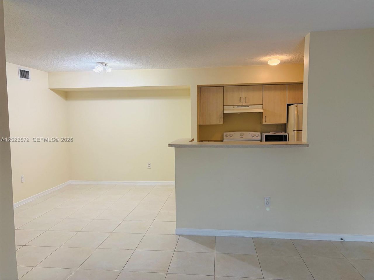 631 SW 111th Ln , Unit 205, Pembroke Pines, FL 33025 Photo