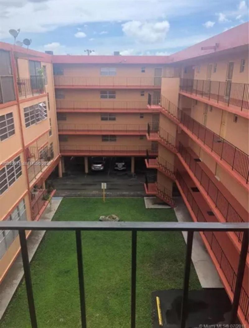 1810 W 56th St , Unit 3414, Hialeah, FL 33012 Photo